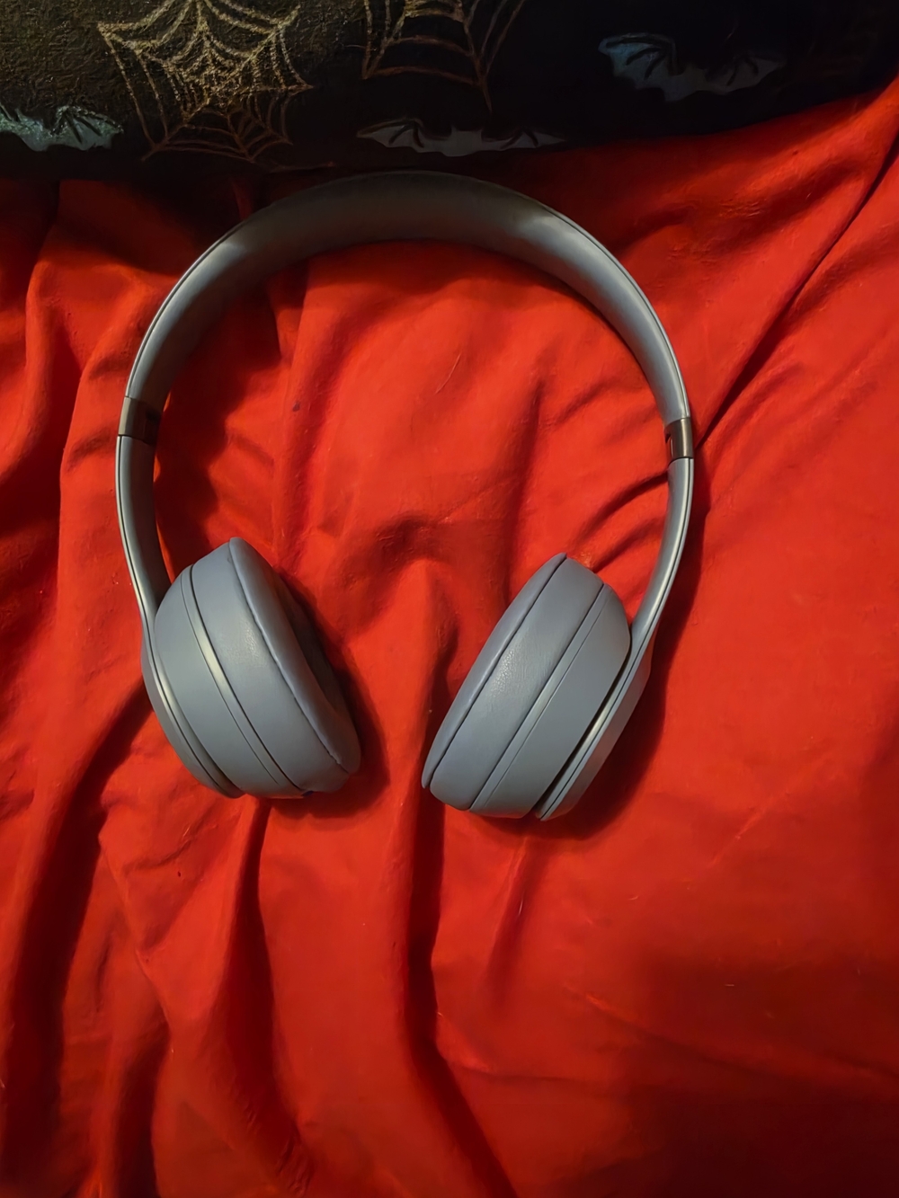 Blue Wireless Beats Solo 4